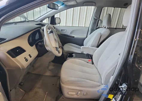 2012 Toyota Sienna Le from USA, damaged, VIN 5TDKK3DC1CS226865